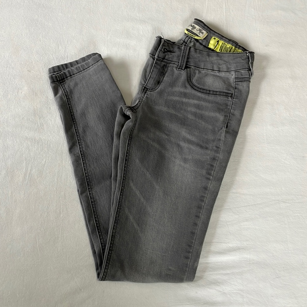 Indigo Rein Gray Skinny Jeans